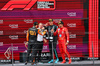 GP AUSTRIA, The podium (L to R): Oscar Piastri (AUS) McLaren, second; Marcus Dudley (GBR) Mercedes AMG F1 Gara Engineer; George Russell (GBR) Mercedes AMG F1, vincitore; Carlos Sainz Jr (ESP) Ferrari, third.

30.06.2024. Formula 1 World Championship, Rd 11, Austrian Grand Prix, Spielberg, Austria, Gara Day.

- www.xpbimages.com, EMail: requests@xpbimages.com © Copyright: Charniaux / XPB Images