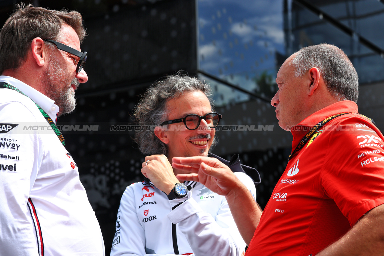 GP AUSTRIA, (L to R): Gwen Lagrue, Head of Mercedes AMG Driver Development with Laurent Mekies (FRA) RB Technical Director e Frederic Vasseur (FRA) Ferrari Team Principal.

27.06.2024. Formula 1 World Championship, Rd 11, Austrian Grand Prix, Spielberg, Austria, Preparation Day.

 - www.xpbimages.com, EMail: requests@xpbimages.com © Copyright: Coates / XPB Images