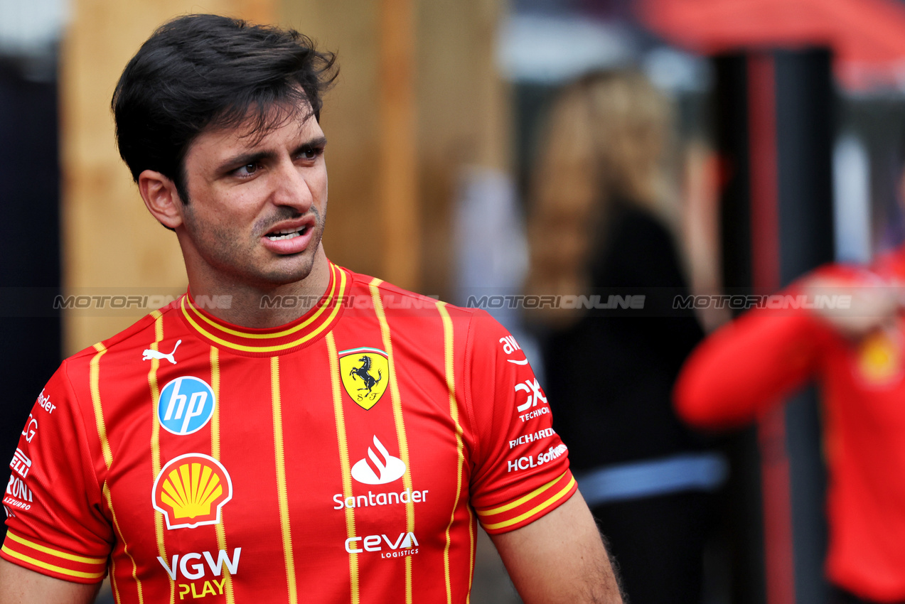 GP AUSTRIA, Carlos Sainz Jr (ESP) Ferrari.

27.06.2024. Formula 1 World Championship, Rd 11, Austrian Grand Prix, Spielberg, Austria, Preparation Day.

- www.xpbimages.com, EMail: requests@xpbimages.com © Copyright: Bearne / XPB Images