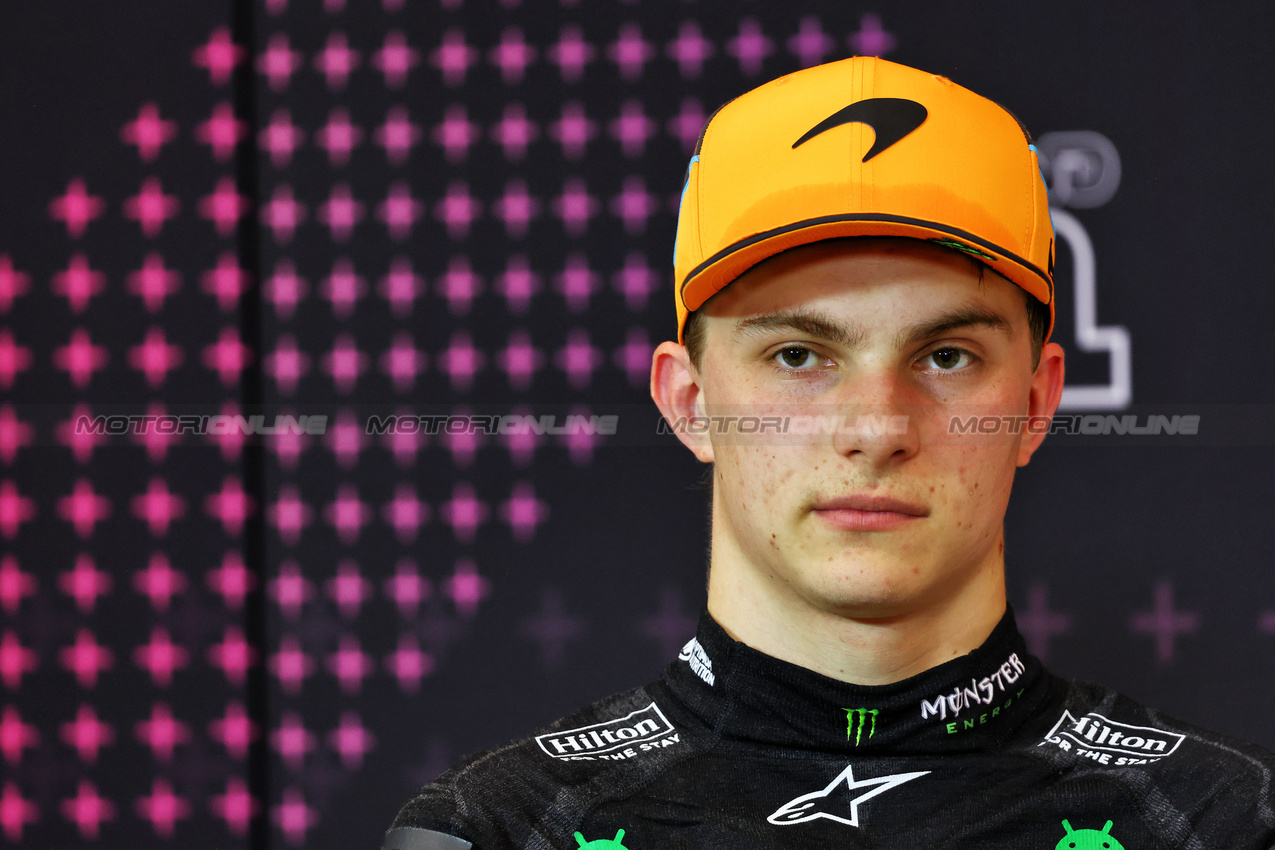 GP AUSTRIA, Oscar Piastri (AUS) McLaren in the post Sprint FIA Press Conference.

29.06.2024. Formula 1 World Championship, Rd 11, Austrian Grand Prix, Spielberg, Austria, Sprint e Qualifiche Day.

- www.xpbimages.com, EMail: requests@xpbimages.com © Copyright: Charniaux / XPB Images