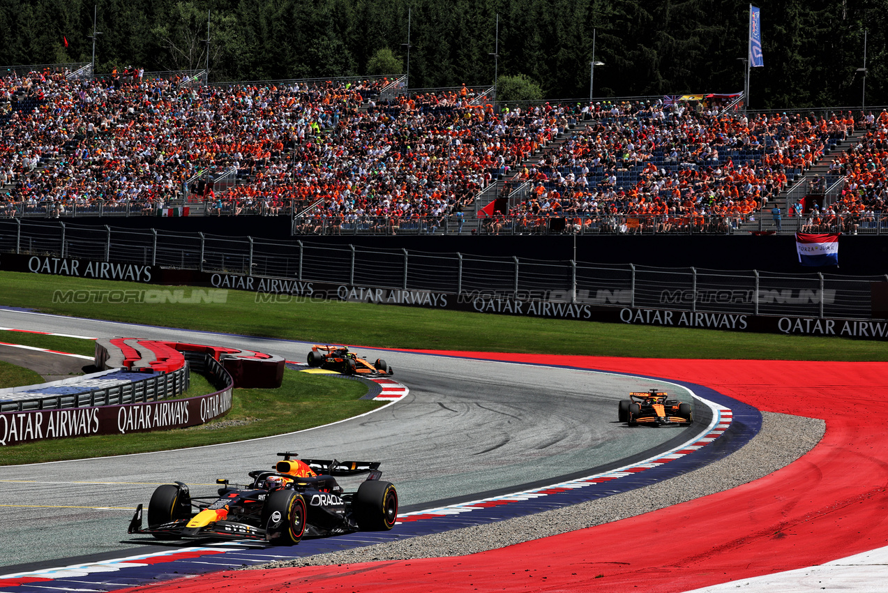 GP AUSTRIA, Max Verstappen (NLD) Red Bull Racing RB20.

29.06.2024. Formula 1 World Championship, Rd 11, Austrian Grand Prix, Spielberg, Austria, Sprint e Qualifiche Day.

- www.xpbimages.com, EMail: requests@xpbimages.com © Copyright: Batchelor / XPB Images