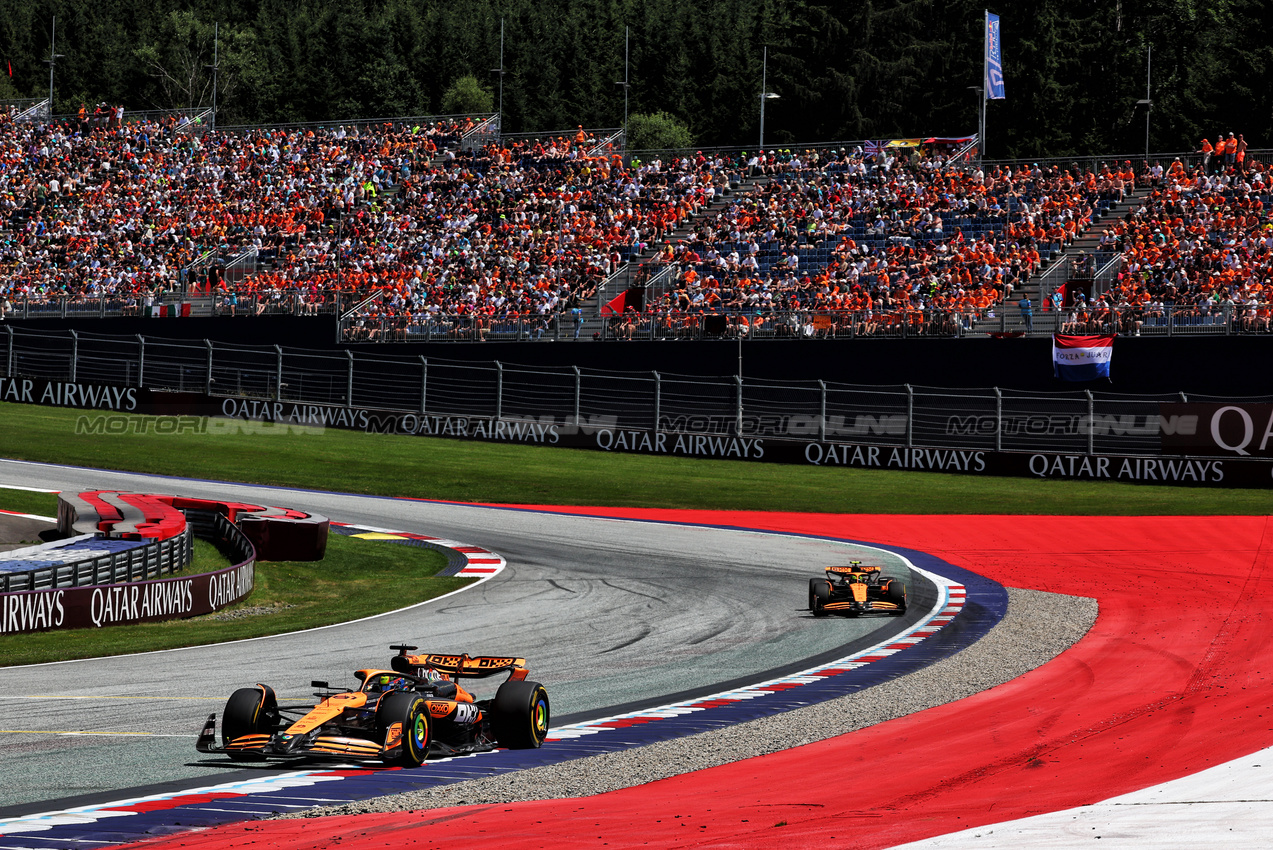 GP AUSTRIA, Oscar Piastri (AUS) McLaren MCL38.

29.06.2024. Formula 1 World Championship, Rd 11, Austrian Grand Prix, Spielberg, Austria, Sprint e Qualifiche Day.

- www.xpbimages.com, EMail: requests@xpbimages.com © Copyright: Batchelor / XPB Images