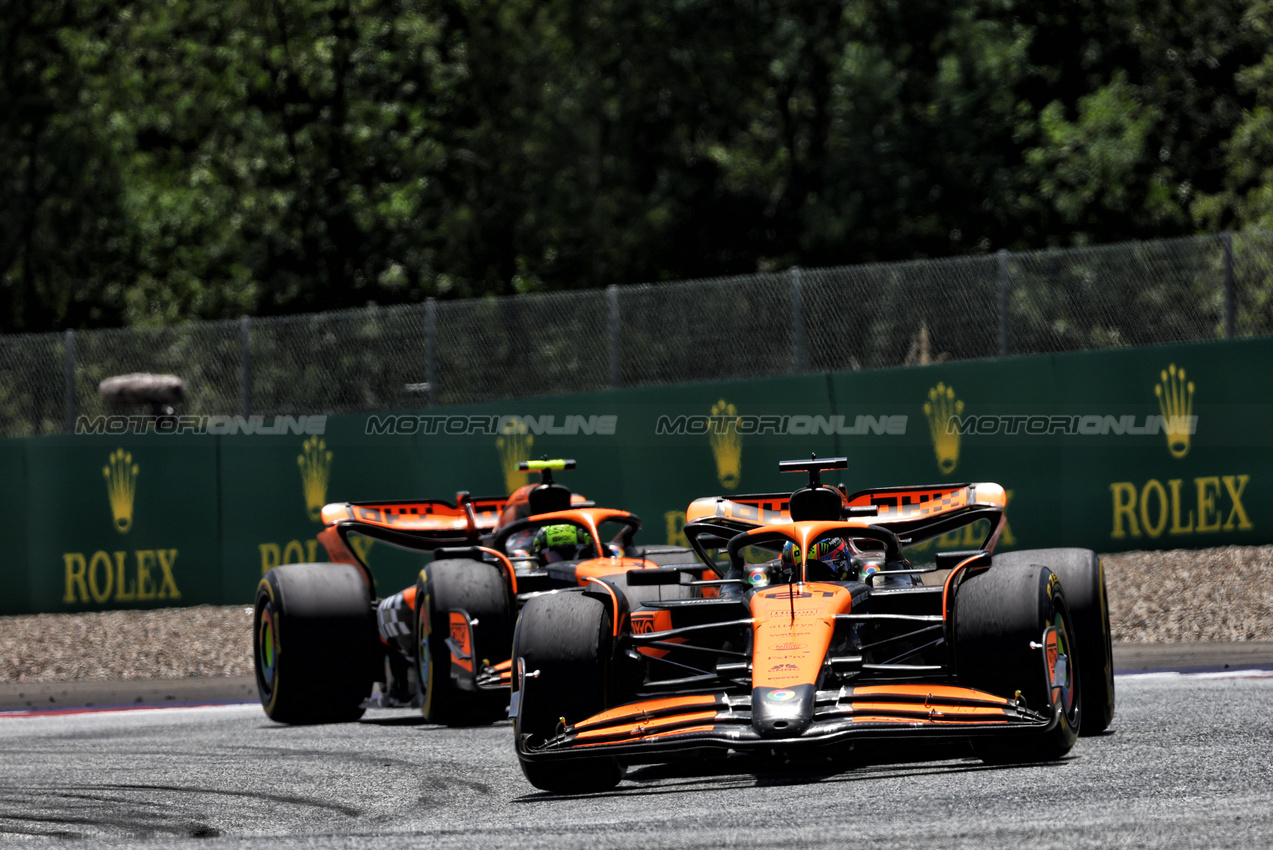 GP AUSTRIA, Oscar Piastri (AUS) McLaren MCL38.

29.06.2024. Formula 1 World Championship, Rd 11, Austrian Grand Prix, Spielberg, Austria, Sprint e Qualifiche Day.

 - www.xpbimages.com, EMail: requests@xpbimages.com © Copyright: Coates / XPB Images