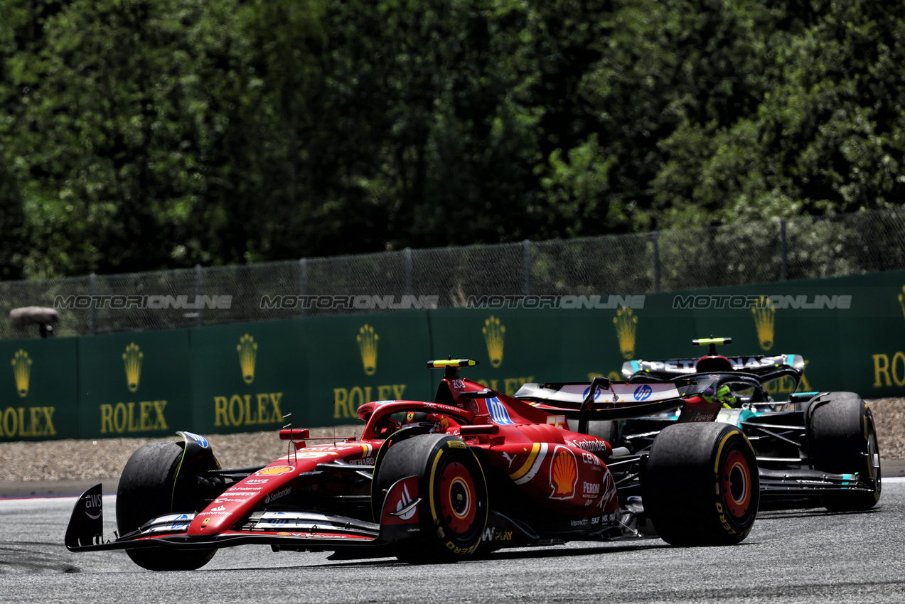 GP AUSTRIA, Carlos Sainz Jr (ESP) Ferrari SF-24.

29.06.2024. Formula 1 World Championship, Rd 11, Austrian Grand Prix, Spielberg, Austria, Sprint e Qualifiche Day.

 - www.xpbimages.com, EMail: requests@xpbimages.com © Copyright: Coates / XPB Images