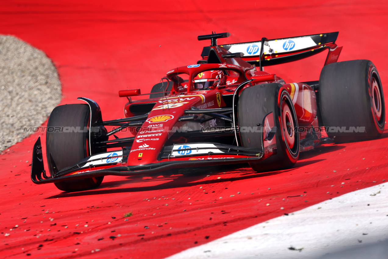 GP AUSTRIA, Charles Leclerc (MON) Ferrari SF-24 runs wide in qualifying.

29.06.2024. Formula 1 World Championship, Rd 11, Austrian Grand Prix, Spielberg, Austria, Sprint e Qualifiche Day.

- www.xpbimages.com, EMail: requests@xpbimages.com © Copyright: Charniaux / XPB Images