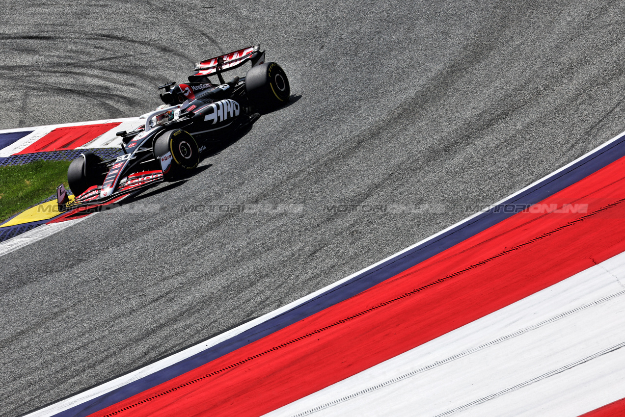 GP AUSTRIA, Kevin Magnussen (DEN) Haas VF-24.

29.06.2024. Formula 1 World Championship, Rd 11, Austrian Grand Prix, Spielberg, Austria, Sprint e Qualifiche Day.

 - www.xpbimages.com, EMail: requests@xpbimages.com © Copyright: Coates / XPB Images