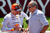 GP AUSTRIA, (L to R): Sprint winner Max Verstappen (NLD) Red Bull Racing in parc ferme with Gerhard Berger (AUT).

29.06.2024. Formula 1 World Championship, Rd 11, Austrian Grand Prix, Spielberg, Austria, Sprint e Qualifiche Day.

- www.xpbimages.com, EMail: requests@xpbimages.com © Copyright: Batchelor / XPB Images