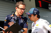 GP AUSTRIA, (L to R): Hugh Bird (GBR) Red Bull Racing Engineer with Sergio Perez (MEX) Red Bull Racing.

29.06.2024. Formula 1 World Championship, Rd 11, Austrian Grand Prix, Spielberg, Austria, Sprint e Qualifiche Day.

- www.xpbimages.com, EMail: requests@xpbimages.com © Copyright: Batchelor / XPB Images