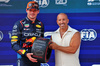 GP AUSTRIA, (L to R): Max Verstappen (NLD) Red Bull Racing receives the Pirelli Pole Position Award from Jason Oppenheim (USA) Estate Agent.

29.06.2024. Formula 1 World Championship, Rd 11, Austrian Grand Prix, Spielberg, Austria, Sprint e Qualifiche Day.

- www.xpbimages.com, EMail: requests@xpbimages.com © Copyright: Batchelor / XPB Images