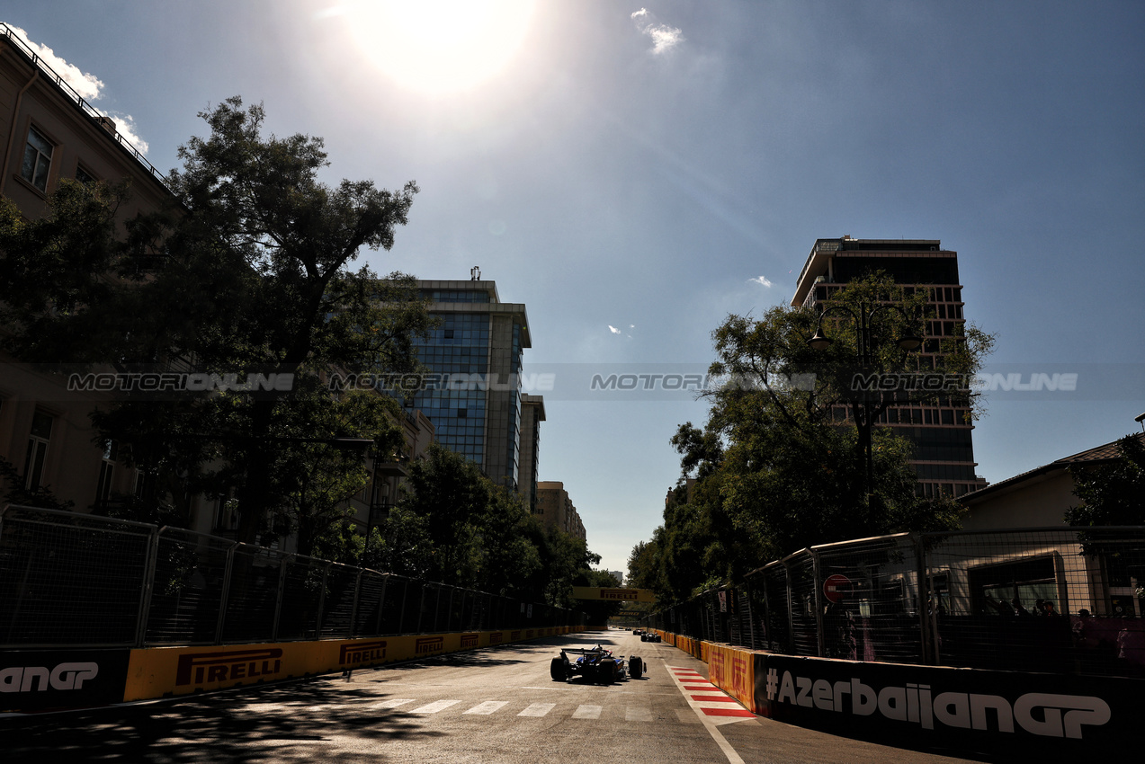 GP AZERBAIJAN, Daniel Ricciardo (AUS) RB VCARB 01.

15.09.2024. Formula 1 World Championship, Rd 17, Azerbaijan Grand Prix, Baku Street Circuit, Azerbaijan, Gara Day.

 - www.xpbimages.com, EMail: requests@xpbimages.com © Copyright: Coates / XPB Images