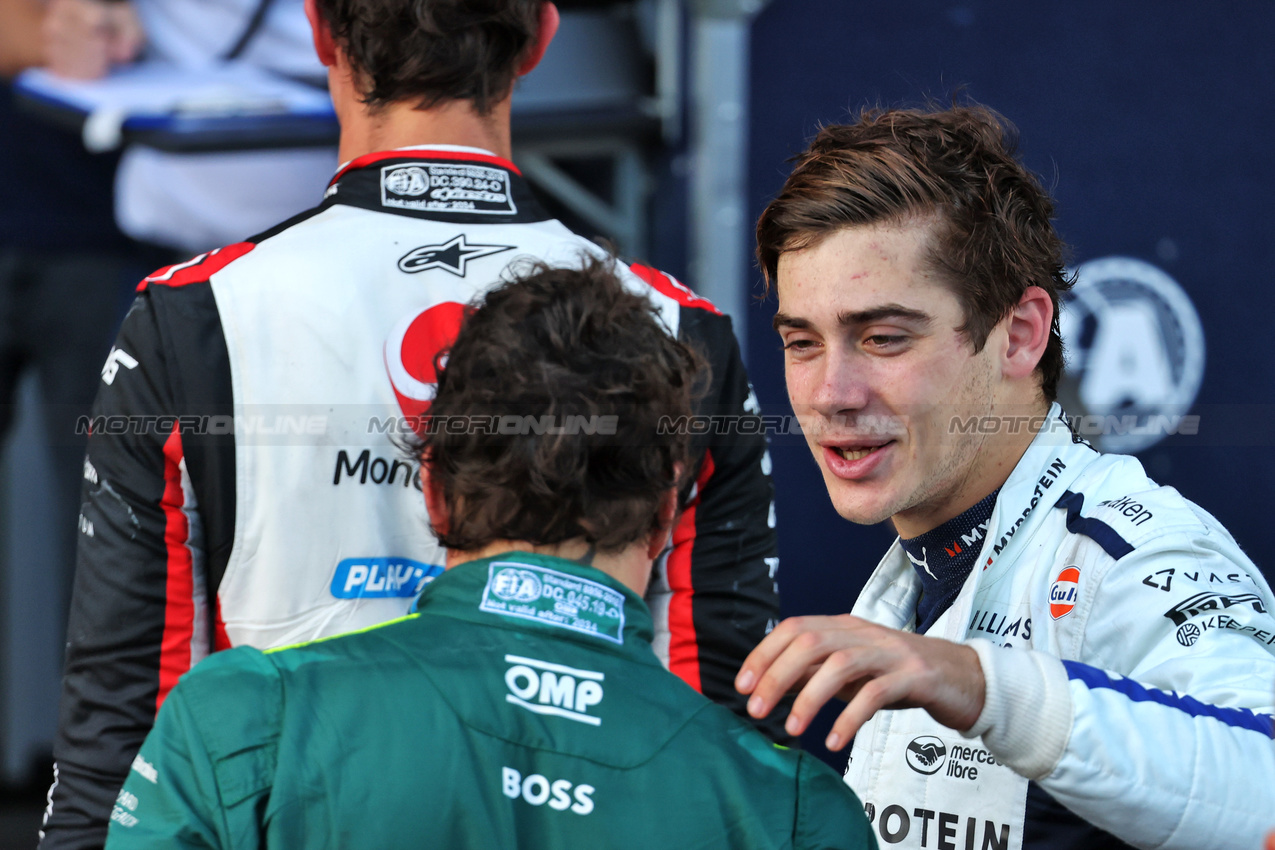 GP AZERBAIJAN, Franco Colapinto (ARG) Williams Racing in parc ferme with Fernando Alonso (ESP) Aston Martin F1 Team.

15.09.2024. Formula 1 World Championship, Rd 17, Azerbaijan Grand Prix, Baku Street Circuit, Azerbaijan, Gara Day.

- www.xpbimages.com, EMail: requests@xpbimages.com © Copyright: Batchelor / XPB Images