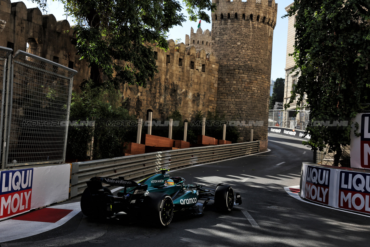 GP AZERBAIJAN, Fernando Alonso (ESP) Aston Martin F1 Team AMR24.

15.09.2024. Formula 1 World Championship, Rd 17, Azerbaijan Grand Prix, Baku Street Circuit, Azerbaijan, Gara Day.

- www.xpbimages.com, EMail: requests@xpbimages.com © Copyright: Bearne / XPB Images