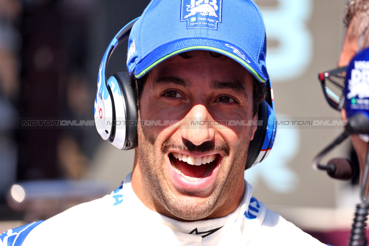 GP AZERBAIJAN, Daniel Ricciardo (AUS) RB on the grid.

15.09.2024. Formula 1 World Championship, Rd 17, Azerbaijan Grand Prix, Baku Street Circuit, Azerbaijan, Gara Day.

 - www.xpbimages.com, EMail: requests@xpbimages.com © Copyright: Coates / XPB Images