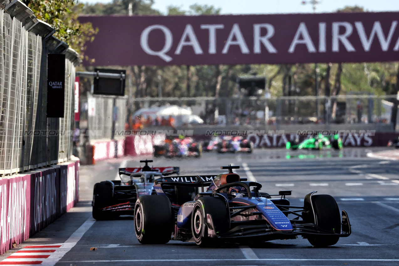 GP AZERBAIJAN, Alexander Albon (THA) Williams Racing FW46.

15.09.2024. Formula 1 World Championship, Rd 17, Azerbaijan Grand Prix, Baku Street Circuit, Azerbaijan, Gara Day.

 - www.xpbimages.com, EMail: requests@xpbimages.com © Copyright: Coates / XPB Images