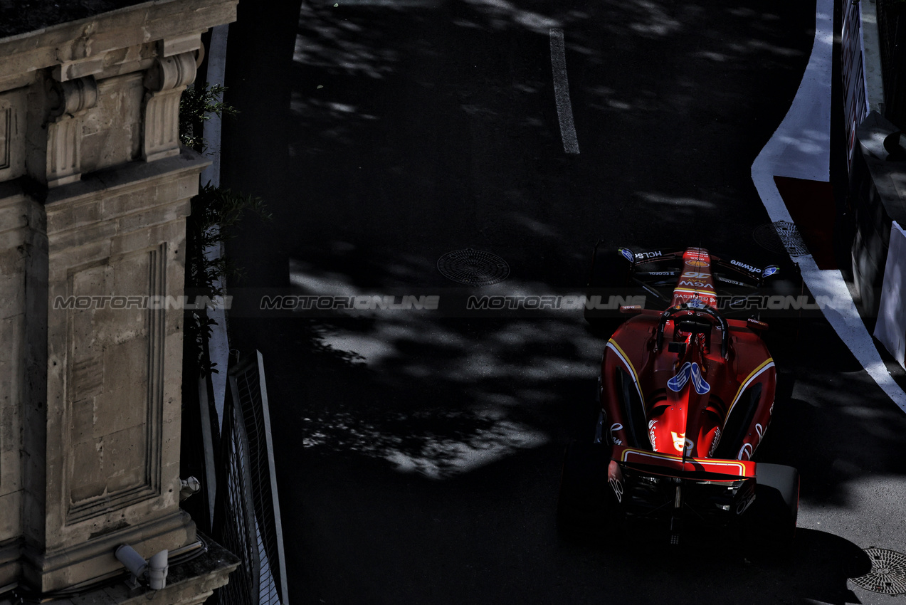 GP AZERBAIJAN, Charles Leclerc (MON) Ferrari SF-24.

15.09.2024. Formula 1 World Championship, Rd 17, Azerbaijan Grand Prix, Baku Street Circuit, Azerbaijan, Gara Day.

- www.xpbimages.com, EMail: requests@xpbimages.com © Copyright: Bearne / XPB Images