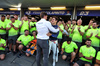 GP AZERBAIJAN, Franco Colapinto (ARG) Williams Racing celebrates his first points finish with James Vowles (GBR) Williams Racing Team Principal e the team.

15.09.2024. Formula 1 World Championship, Rd 17, Azerbaijan Grand Prix, Baku Street Circuit, Azerbaijan, Gara Day.

- www.xpbimages.com, EMail: requests@xpbimages.com © Copyright: Bearne / XPB Images