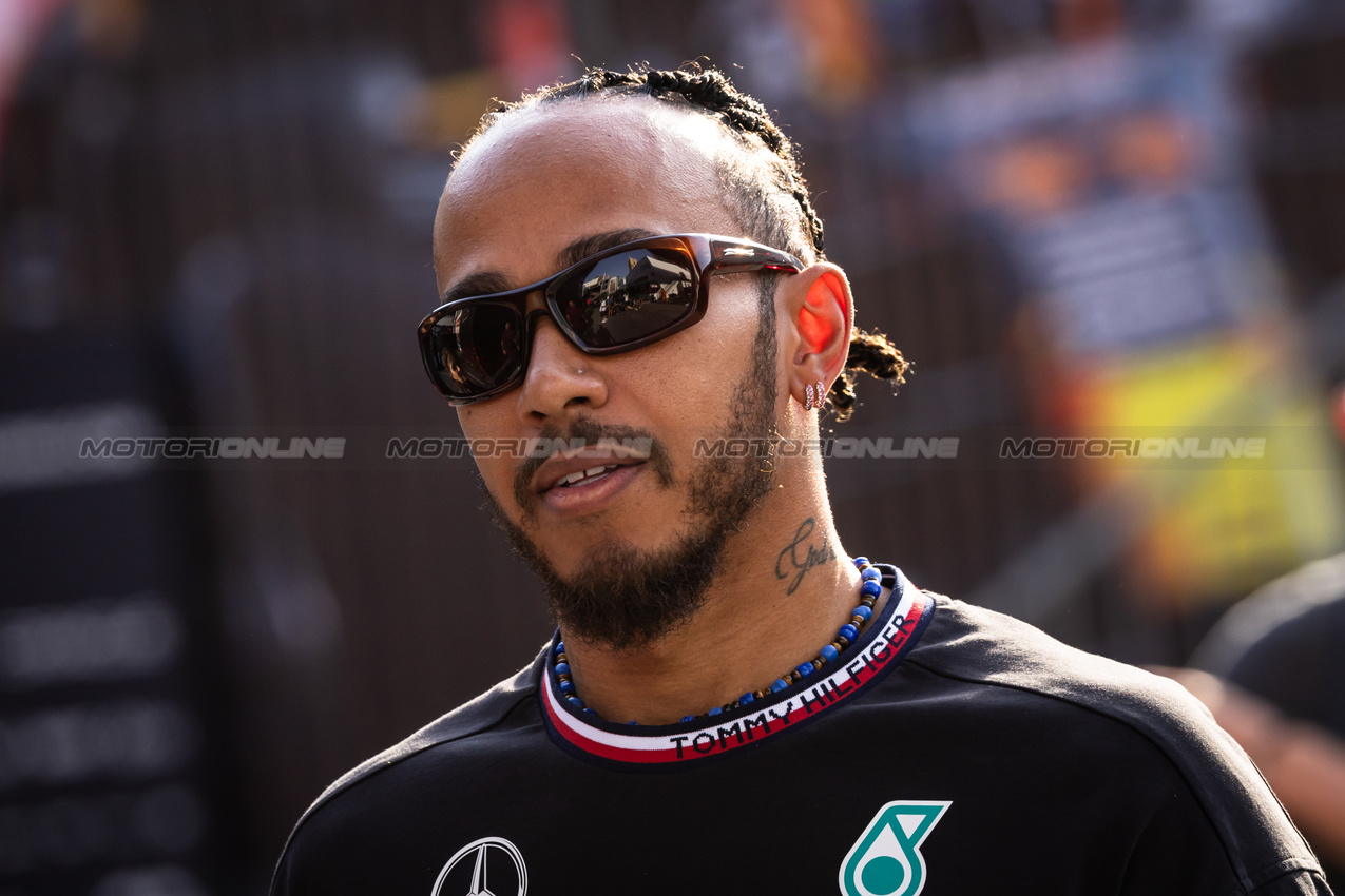 GP AZERBAIJAN, Lewis Hamilton (GBR) Mercedes AMG F1.

12.09.2024. Formula 1 World Championship, Rd 17, Azerbaijan Grand Prix, Baku Street Circuit, Azerbaijan, Preparation Day.

- www.xpbimages.com, EMail: requests@xpbimages.com © Copyright: Bearne / XPB Images