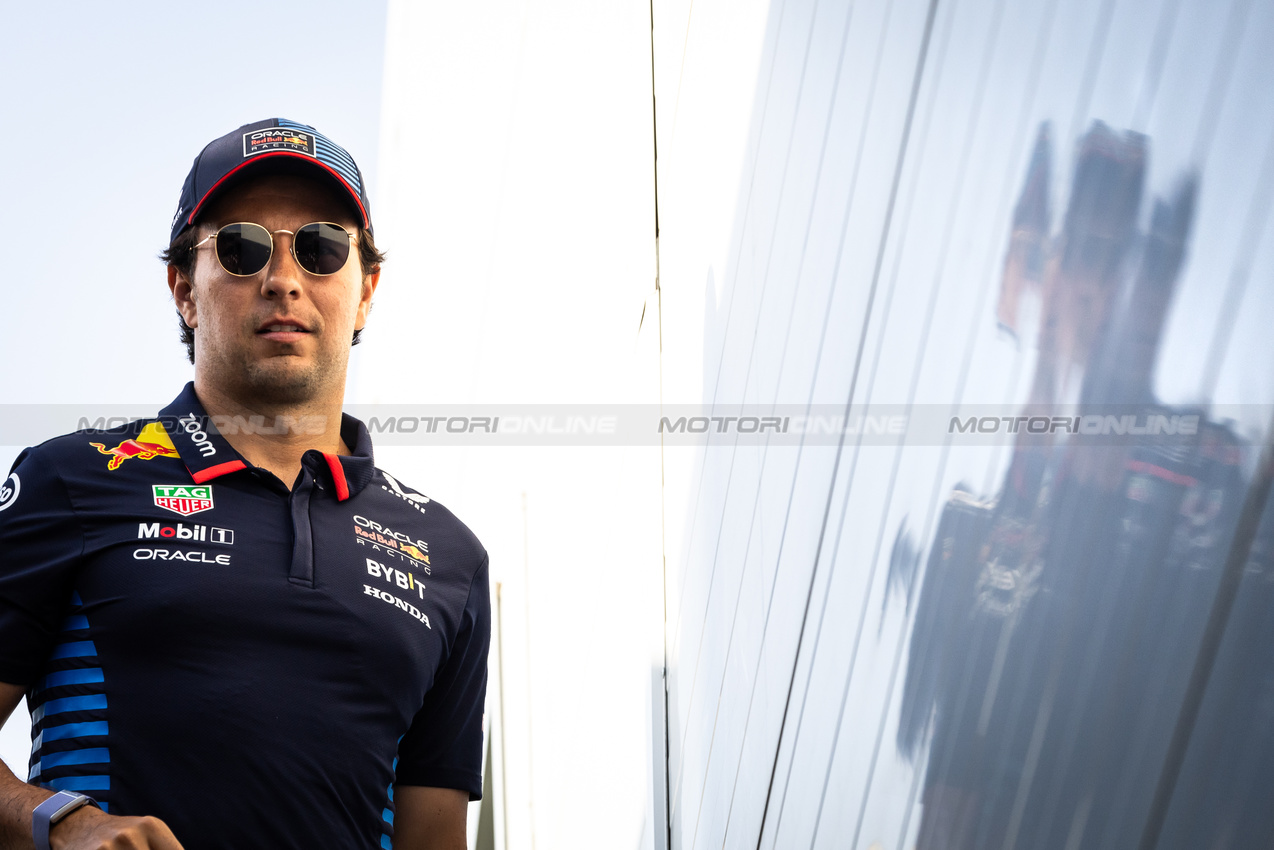 GP AZERBAIJAN, Sergio Perez (MEX) Red Bull Racing.

12.09.2024. Formula 1 World Championship, Rd 17, Azerbaijan Grand Prix, Baku Street Circuit, Azerbaijan, Preparation Day.

- www.xpbimages.com, EMail: requests@xpbimages.com © Copyright: Bearne / XPB Images