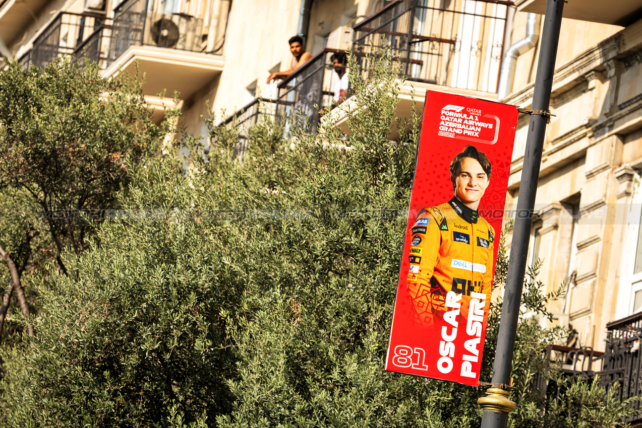 GP AZERBAIJAN, Circuit Atmosfera - Oscar Piastri (AUS) McLaren official banner.

12.09.2024. Formula 1 World Championship, Rd 17, Azerbaijan Grand Prix, Baku Street Circuit, Azerbaijan, Preparation Day.

- www.xpbimages.com, EMail: requests@xpbimages.com © Copyright: Bearne / XPB Images