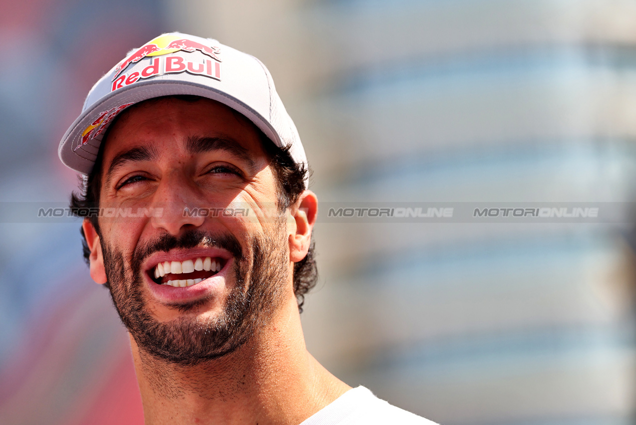 GP AZERBAIJAN, Daniel Ricciardo (AUS) RB.

12.09.2024. Formula 1 World Championship, Rd 17, Azerbaijan Grand Prix, Baku Street Circuit, Azerbaijan, Preparation Day.

- www.xpbimages.com, EMail: requests@xpbimages.com © Copyright: Batchelor / XPB Images