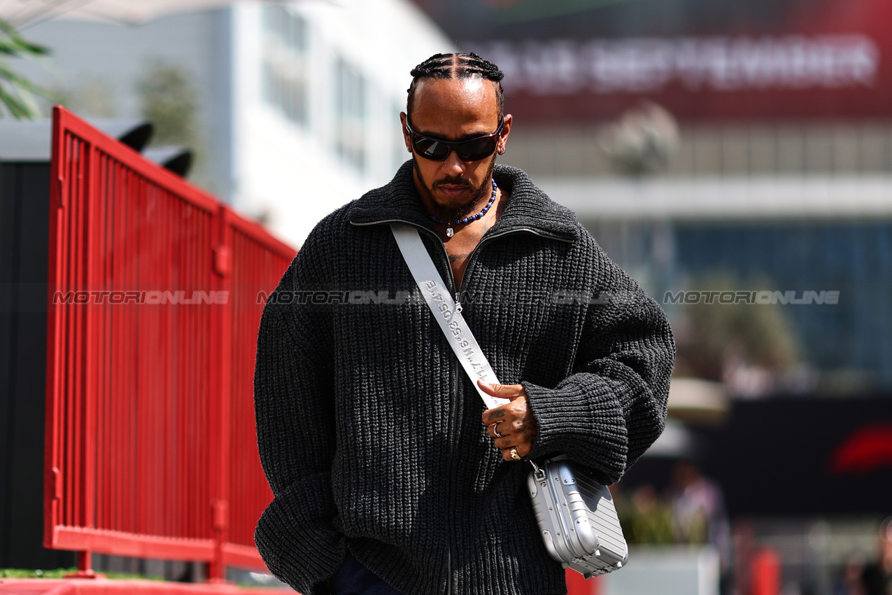 GP AZERBAIJAN, Lewis Hamilton (GBR), Mercedes AMG F1  
12.09.2024. Formula 1 World Championship, Rd 17, Azerbaijan Grand Prix, Baku Street Circuit, Azerbaijan, Preparation Day.
- www.xpbimages.com, EMail: requests@xpbimages.com © Copyright: Charniaux / XPB Images