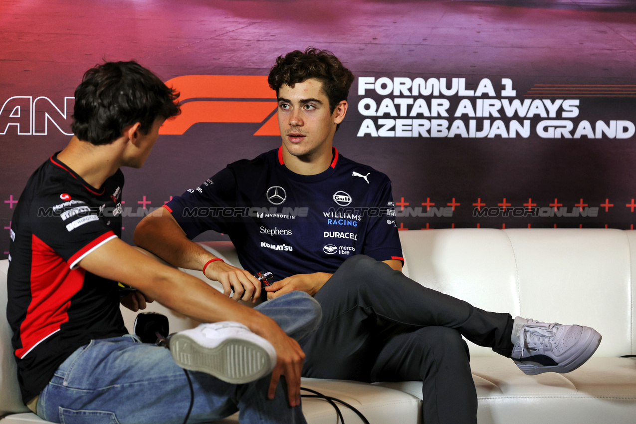 GP AZERBAIJAN, (L to R): Oliver Bearman (GBR) Haas F1 Team e Franco Colapinto (ARG) Williams Racing in the FIA Press Conference.

12.09.2024. Formula 1 World Championship, Rd 17, Azerbaijan Grand Prix, Baku Street Circuit, Azerbaijan, Preparation Day.

- www.xpbimages.com, EMail: requests@xpbimages.com © Copyright: Bearne / XPB Images