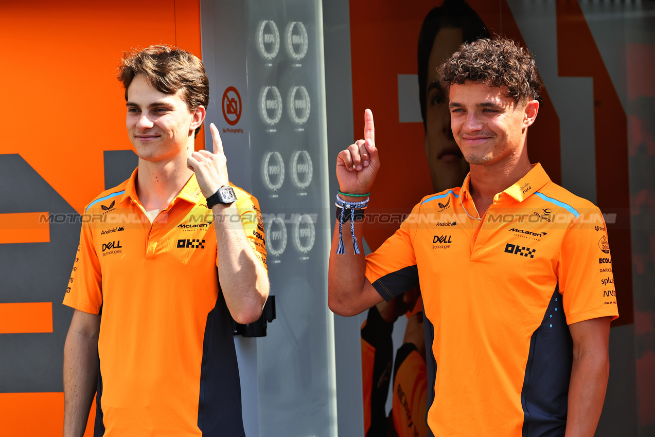 GP AZERBAIJAN, (L to R): Oscar Piastri (AUS) McLaren with team mate Lando Norris (GBR) McLaren.

12.09.2024. Formula 1 World Championship, Rd 17, Azerbaijan Grand Prix, Baku Street Circuit, Azerbaijan, Preparation Day.

- www.xpbimages.com, EMail: requests@xpbimages.com © Copyright: Batchelor / XPB Images