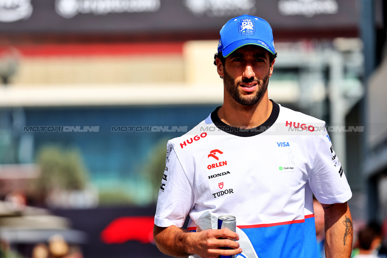 GP AZERBAIJAN, Daniel Ricciardo (AUS) RB.

12.09.2024. Formula 1 World Championship, Rd 17, Azerbaijan Grand Prix, Baku Street Circuit, Azerbaijan, Preparation Day.

- www.xpbimages.com, EMail: requests@xpbimages.com © Copyright: Batchelor / XPB Images