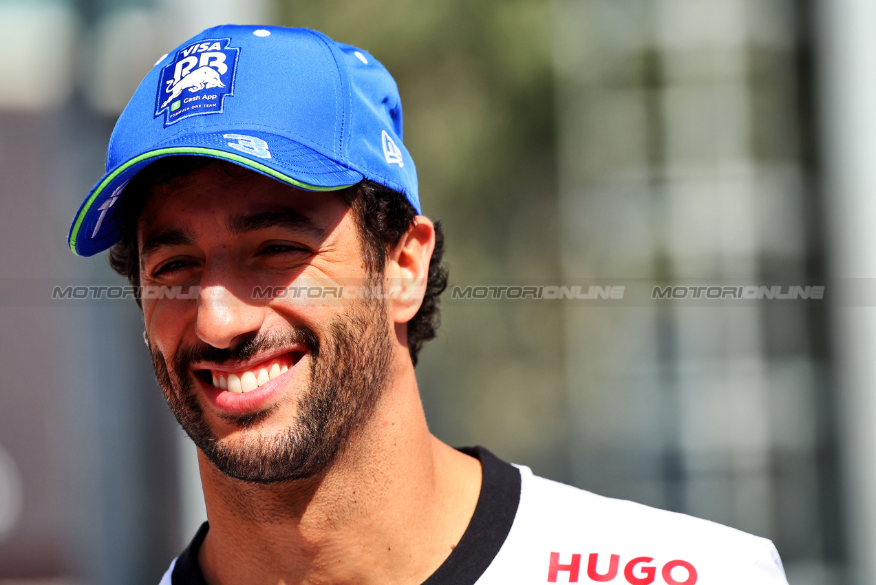 GP AZERBAIJAN, Daniel Ricciardo (AUS) RB.

12.09.2024. Formula 1 World Championship, Rd 17, Azerbaijan Grand Prix, Baku Street Circuit, Azerbaijan, Preparation Day.

- www.xpbimages.com, EMail: requests@xpbimages.com © Copyright: Batchelor / XPB Images