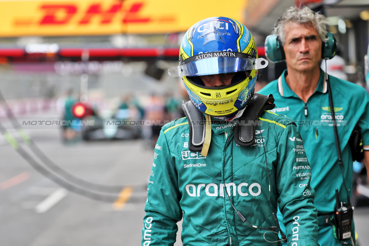 GP AZERBAIJAN, Fernando Alonso (ESP) Aston Martin F1 Team.

14.09.2024. Formula 1 World Championship, Rd 17, Azerbaijan Grand Prix, Baku Street Circuit, Azerbaijan, Qualifiche Day.

- www.xpbimages.com, EMail: requests@xpbimages.com © Copyright: Batchelor / XPB Images