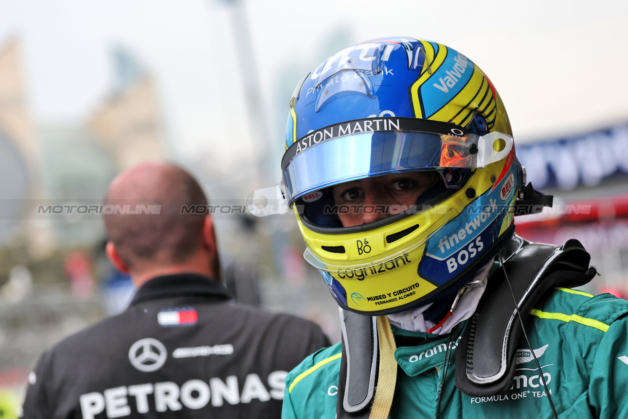 GP AZERBAIJAN, Fernando Alonso (ESP) Aston Martin F1 Team.

14.09.2024. Formula 1 World Championship, Rd 17, Azerbaijan Grand Prix, Baku Street Circuit, Azerbaijan, Qualifiche Day.

- www.xpbimages.com, EMail: requests@xpbimages.com © Copyright: Batchelor / XPB Images