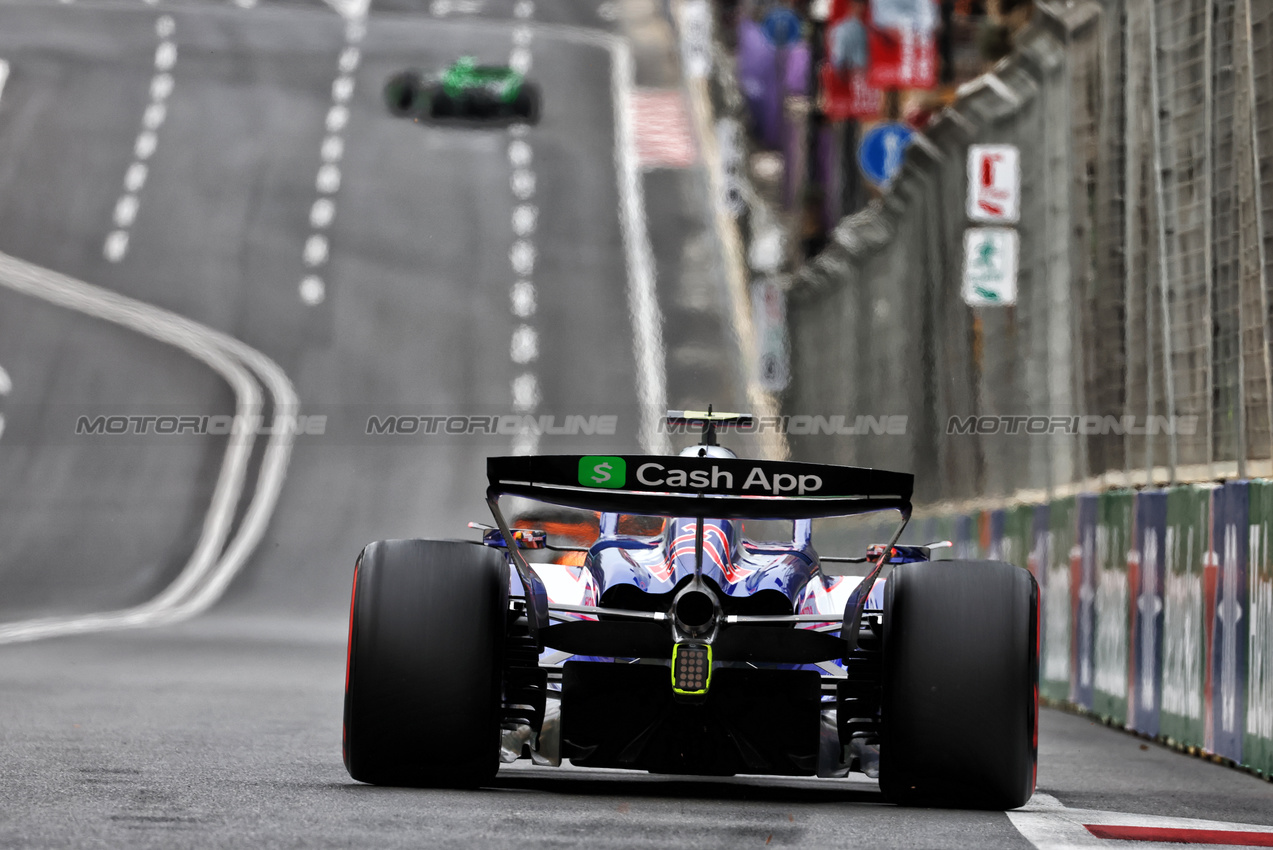 GP AZERBAIJAN, Yuki Tsunoda (JPN) RB VCARB 01.

14.09.2024. Formula 1 World Championship, Rd 17, Azerbaijan Grand Prix, Baku Street Circuit, Azerbaijan, Qualifiche Day.

 - www.xpbimages.com, EMail: requests@xpbimages.com © Copyright: Coates / XPB Images