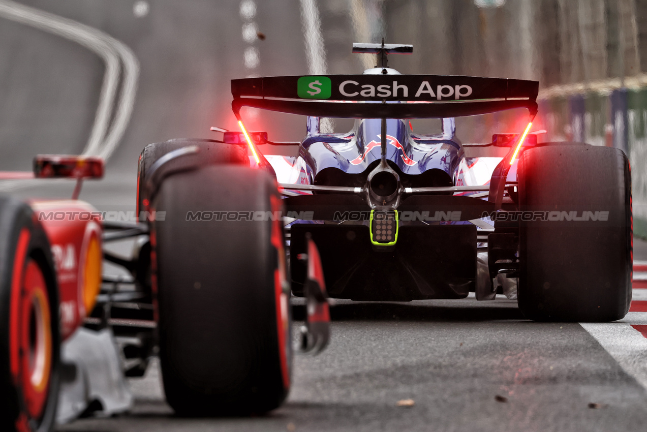 GP AZERBAIJAN, Daniel Ricciardo (AUS) RB VCARB 01.

14.09.2024. Formula 1 World Championship, Rd 17, Azerbaijan Grand Prix, Baku Street Circuit, Azerbaijan, Qualifiche Day.

 - www.xpbimages.com, EMail: requests@xpbimages.com © Copyright: Coates / XPB Images