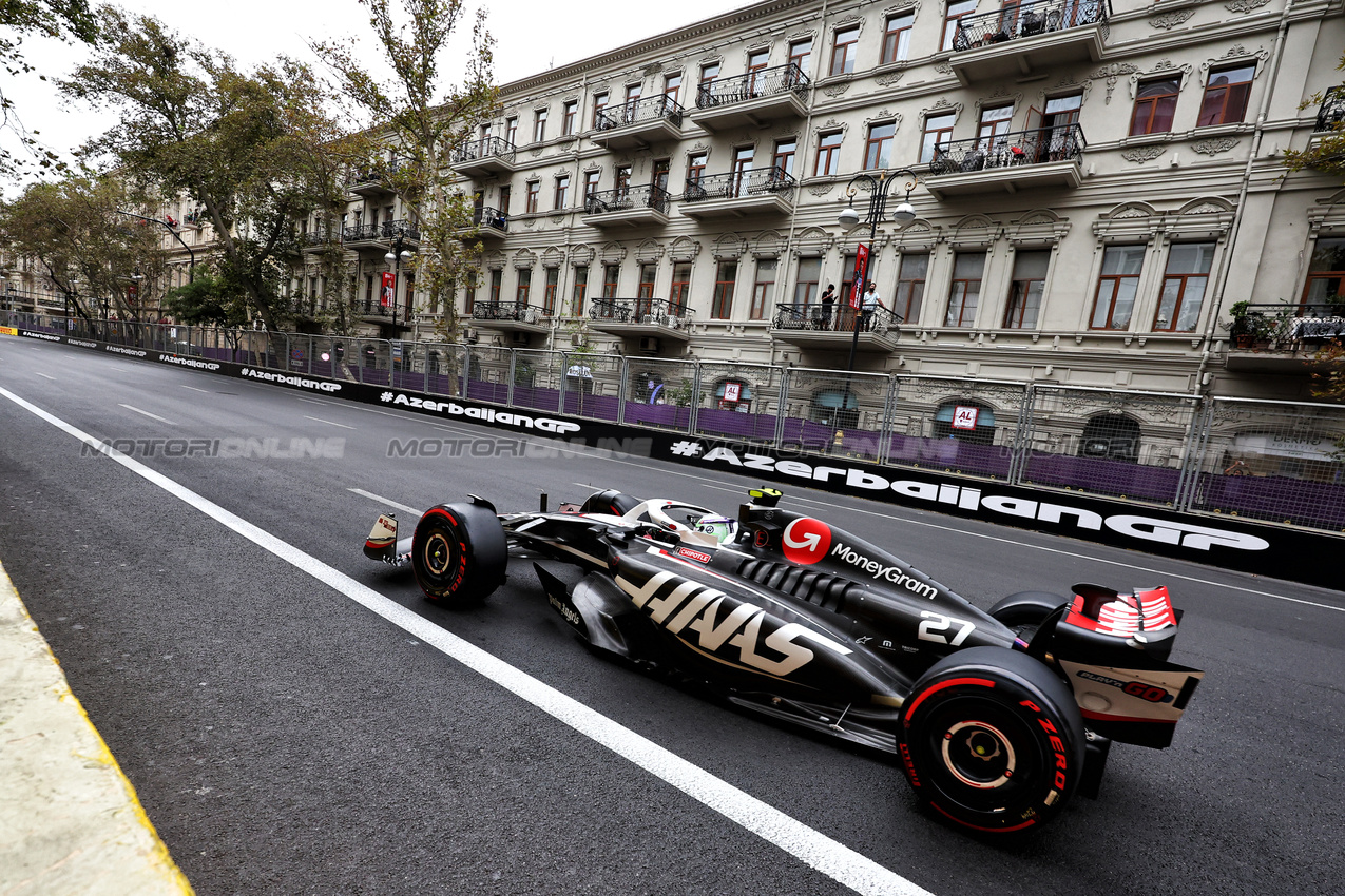 GP AZERBAIJAN, Nico Hulkenberg (GER) Haas VF-24.

14.09.2024. Formula 1 World Championship, Rd 17, Azerbaijan Grand Prix, Baku Street Circuit, Azerbaijan, Qualifiche Day.

- www.xpbimages.com, EMail: requests@xpbimages.com © Copyright: Charniaux / XPB Images