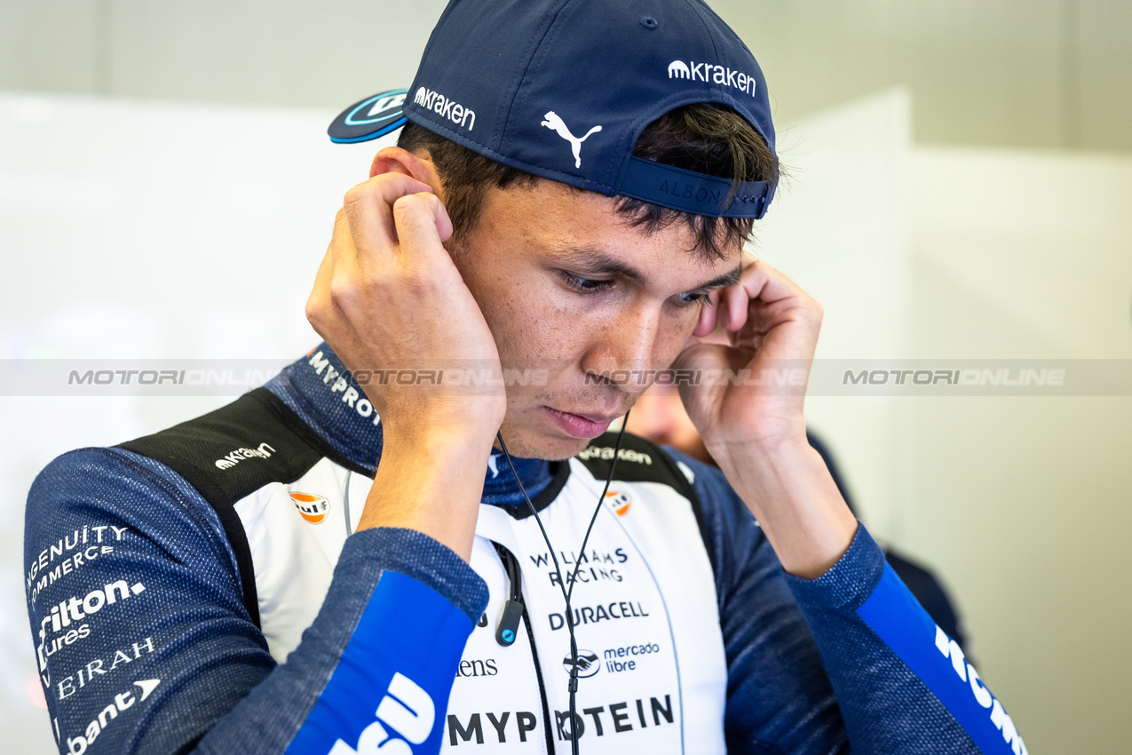 GP AZERBAIJAN, Alexander Albon (THA) Williams Racing.

14.09.2024. Formula 1 World Championship, Rd 17, Azerbaijan Grand Prix, Baku Street Circuit, Azerbaijan, Qualifiche Day.

- www.xpbimages.com, EMail: requests@xpbimages.com © Copyright: Bearne / XPB Images