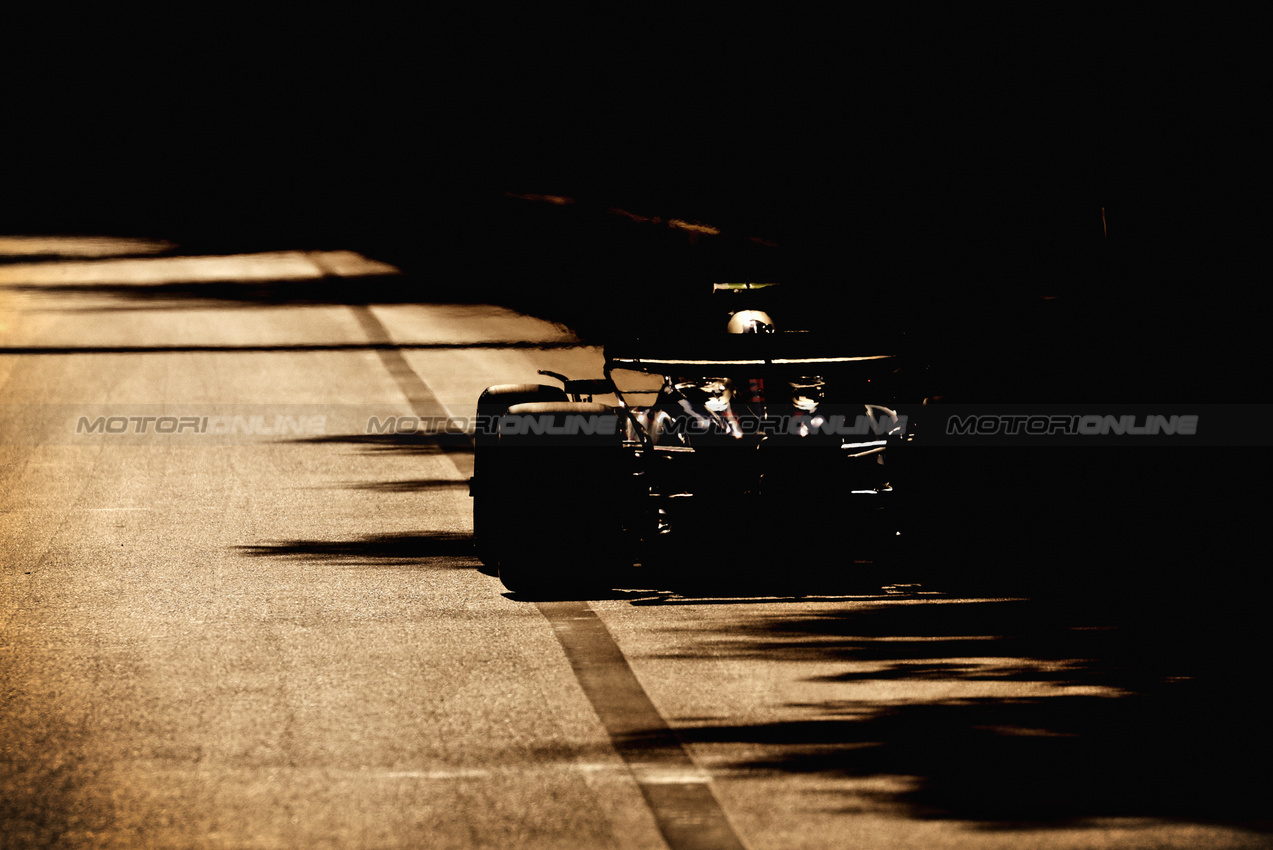 GP AZERBAIJAN, Yuki Tsunoda (JPN) RB VCARB 01.

14.09.2024. Formula 1 World Championship, Rd 17, Azerbaijan Grand Prix, Baku Street Circuit, Azerbaijan, Qualifiche Day.

 - www.xpbimages.com, EMail: requests@xpbimages.com © Copyright: Coates / XPB Images