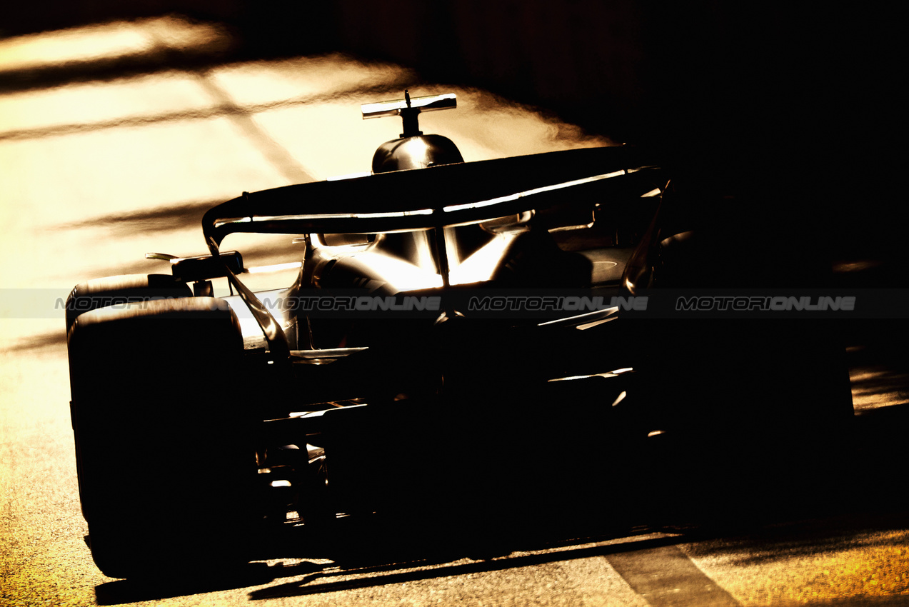 GP AZERBAIJAN, Franco Colapinto (ARG) Williams Racing FW46.

14.09.2024. Formula 1 World Championship, Rd 17, Azerbaijan Grand Prix, Baku Street Circuit, Azerbaijan, Qualifiche Day.

 - www.xpbimages.com, EMail: requests@xpbimages.com © Copyright: Coates / XPB Images