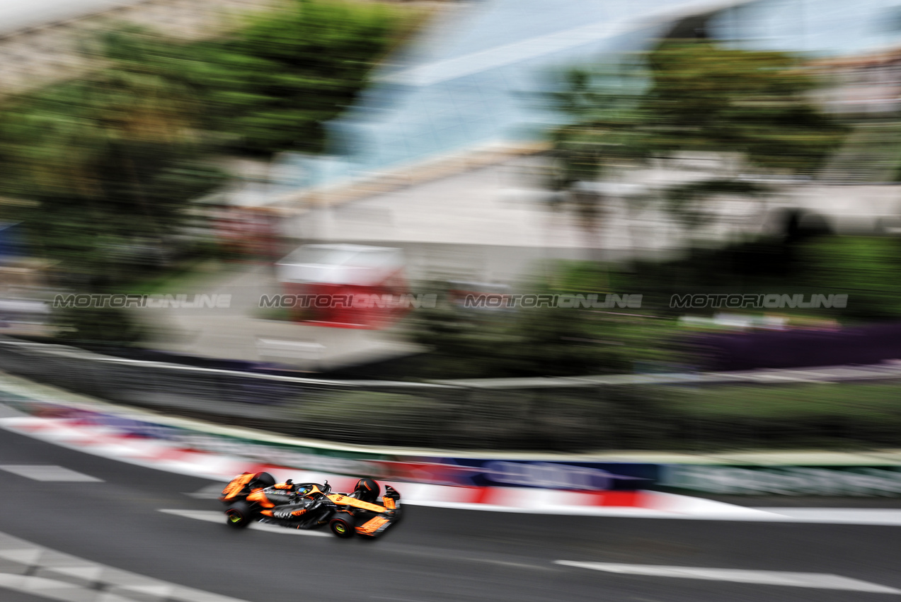 GP AZERBAIJAN, Oscar Piastri (AUS) McLaren MCL38.

14.09.2024. Formula 1 World Championship, Rd 17, Azerbaijan Grand Prix, Baku Street Circuit, Azerbaijan, Qualifiche Day.

- www.xpbimages.com, EMail: requests@xpbimages.com © Copyright: Bearne / XPB Images