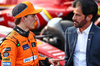 GP AZERBAIJAN, (L to R): Oscar Piastri (AUS) McLaren in qualifying parc ferme with Mohammed Bin Sulayem (UAE) FIA President.

14.09.2024. Formula 1 World Championship, Rd 17, Azerbaijan Grand Prix, Baku Street Circuit, Azerbaijan, Qualifiche Day.

 - www.xpbimages.com, EMail: requests@xpbimages.com © Copyright: Coates / XPB Images