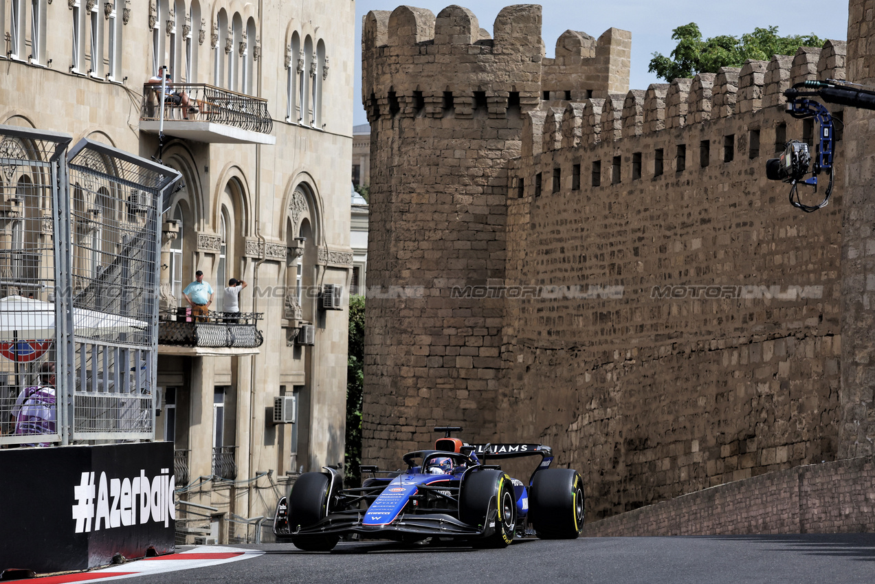 GP AZERBAIJAN, Alexander Albon (THA) Williams Racing FW46.

13.09.2024. Formula 1 World Championship, Rd 17, Azerbaijan Grand Prix, Baku Street Circuit, Azerbaijan, Practice Day.

- www.xpbimages.com, EMail: requests@xpbimages.com © Copyright: Bearne / XPB Images