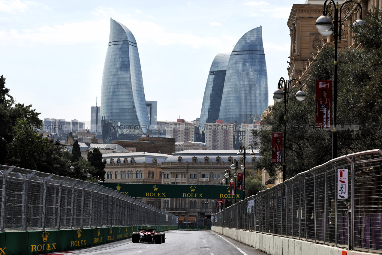 GP AZERBAIJAN, Carlos Sainz Jr (ESP) Ferrari SF-24.

13.09.2024. Formula 1 World Championship, Rd 17, Azerbaijan Grand Prix, Baku Street Circuit, Azerbaijan, Practice Day.

- www.xpbimages.com, EMail: requests@xpbimages.com © Copyright: Charniaux / XPB Images