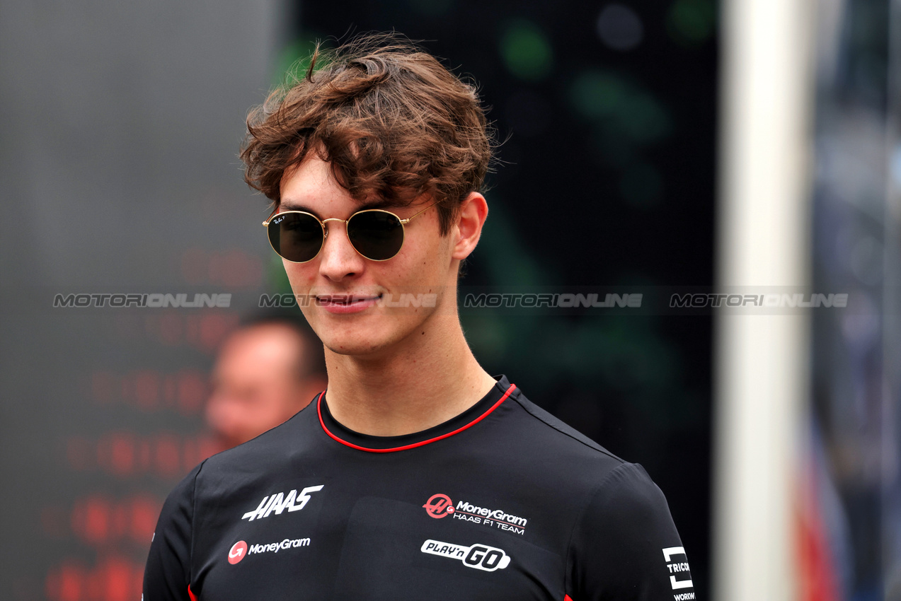 GP AZERBAIJAN, Oliver Bearman (GBR) Haas F1 Team.

13.09.2024. Formula 1 World Championship, Rd 17, Azerbaijan Grand Prix, Baku Street Circuit, Azerbaijan, Practice Day.

- www.xpbimages.com, EMail: requests@xpbimages.com © Copyright: Bearne / XPB Images