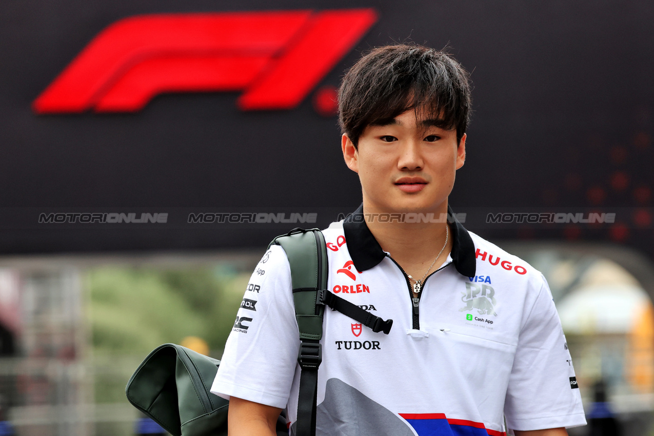 GP AZERBAIJAN, Yuki Tsunoda (JPN) RB.

13.09.2024. Formula 1 World Championship, Rd 17, Azerbaijan Grand Prix, Baku Street Circuit, Azerbaijan, Practice Day.

- www.xpbimages.com, EMail: requests@xpbimages.com © Copyright: Bearne / XPB Images