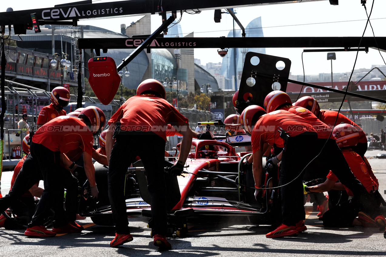 GP AZERBAIJAN, Carlos Sainz Jr (ESP) Ferrari SF-24 in the pits.

13.09.2024. Formula 1 World Championship, Rd 17, Azerbaijan Grand Prix, Baku Street Circuit, Azerbaijan, Practice Day.

 - www.xpbimages.com, EMail: requests@xpbimages.com © Copyright: Coates / XPB Images