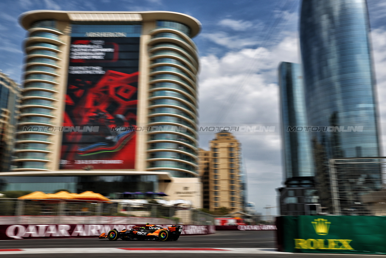 GP AZERBAIJAN, Lando Norris (GBR) McLaren MCL38.

13.09.2024. Formula 1 World Championship, Rd 17, Azerbaijan Grand Prix, Baku Street Circuit, Azerbaijan, Practice Day.

 - www.xpbimages.com, EMail: requests@xpbimages.com © Copyright: Coates / XPB Images