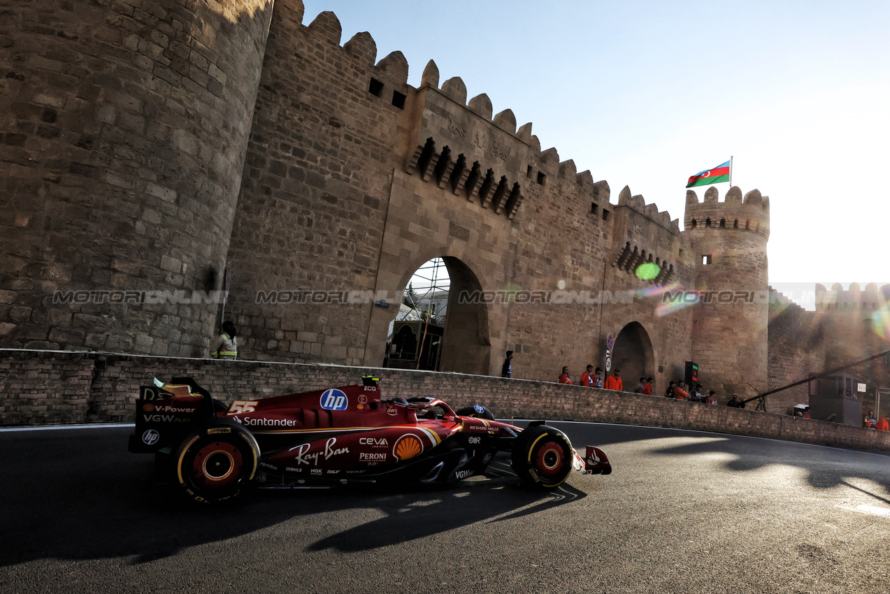 GP AZERBAIJAN, Carlos Sainz Jr (ESP) Ferrari SF-24.

13.09.2024. Formula 1 World Championship, Rd 17, Azerbaijan Grand Prix, Baku Street Circuit, Azerbaijan, Practice Day.

- www.xpbimages.com, EMail: requests@xpbimages.com © Copyright: Bearne / XPB Images