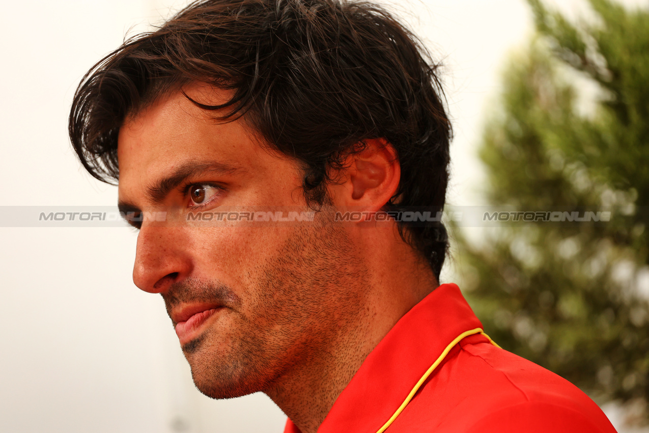 GP AZERBAIJAN, Carlos Sainz Jr (ESP) Ferrari.

13.09.2024. Formula 1 World Championship, Rd 17, Azerbaijan Grand Prix, Baku Street Circuit, Azerbaijan, Practice Day.

 - www.xpbimages.com, EMail: requests@xpbimages.com © Copyright: Coates / XPB Images