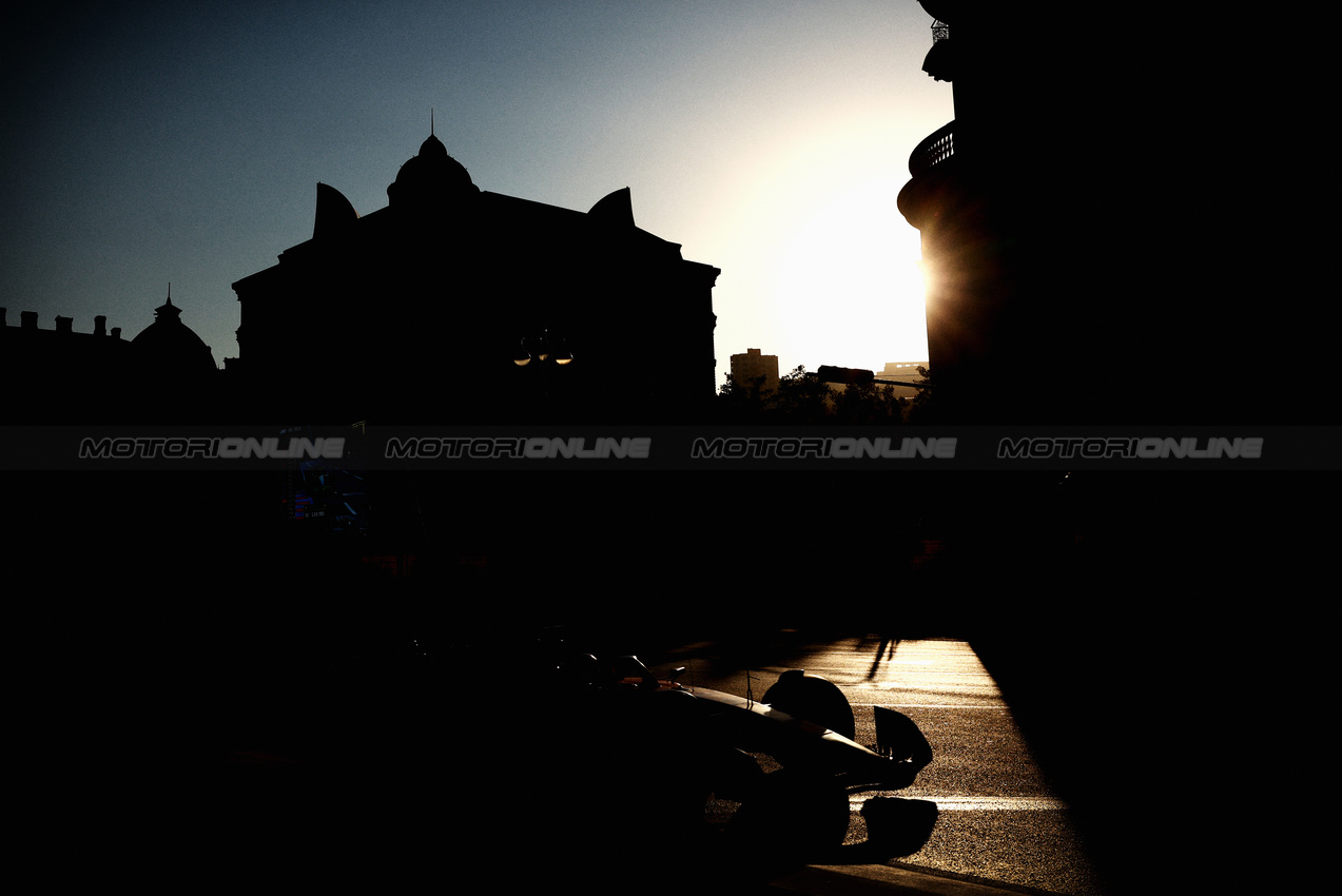 GP AZERBAIJAN, Charles Leclerc (MON) Ferrari SF-24.

13.09.2024. Formula 1 World Championship, Rd 17, Azerbaijan Grand Prix, Baku Street Circuit, Azerbaijan, Practice Day.

 - www.xpbimages.com, EMail: requests@xpbimages.com © Copyright: Coates / XPB Images