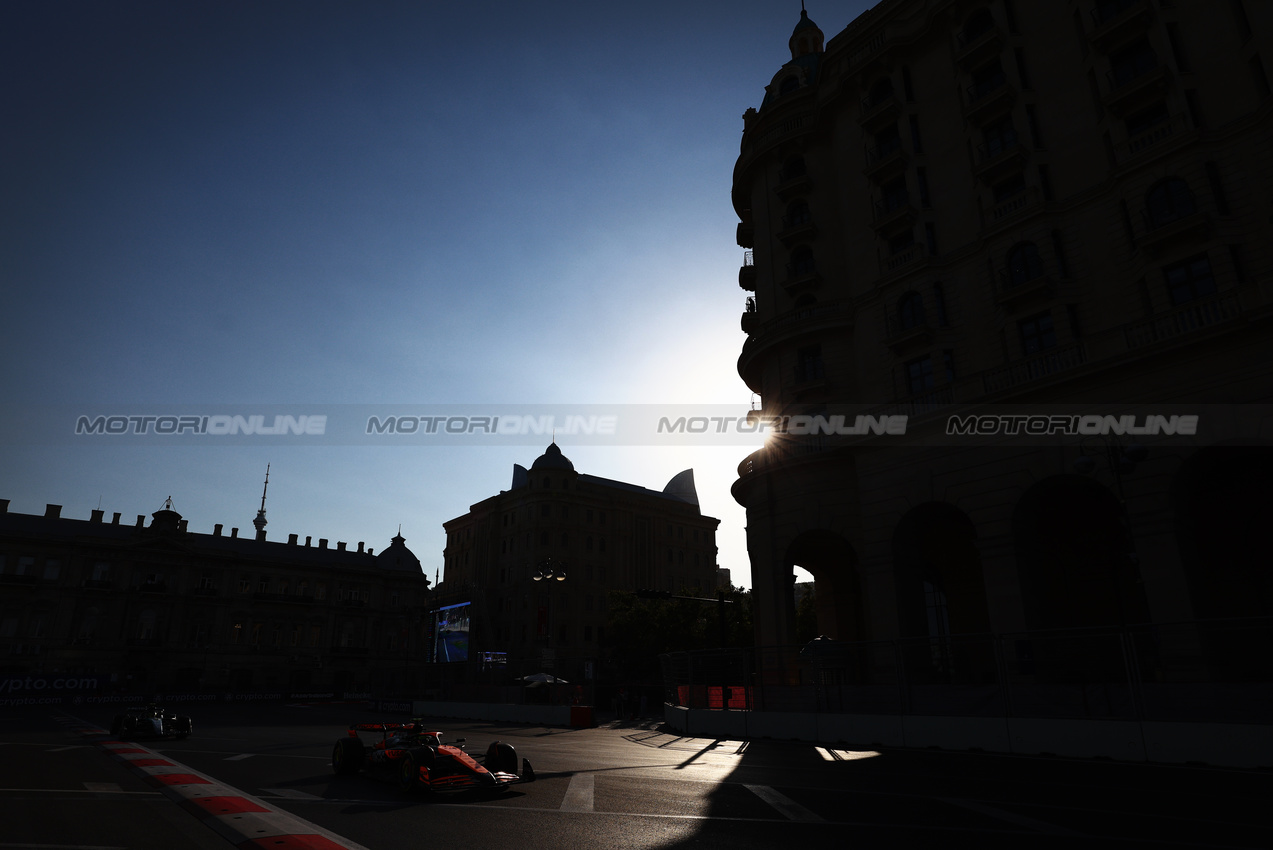 GP AZERBAIJAN, Lando Norris (GBR) McLaren MCL38.

13.09.2024. Formula 1 World Championship, Rd 17, Azerbaijan Grand Prix, Baku Street Circuit, Azerbaijan, Practice Day.

 - www.xpbimages.com, EMail: requests@xpbimages.com © Copyright: Coates / XPB Images