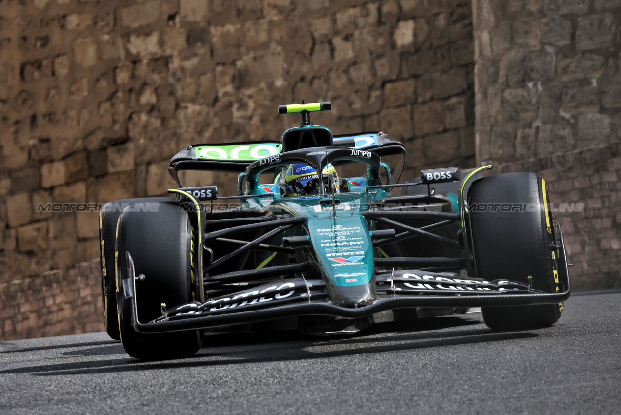 GP AZERBAIJAN, Fernando Alonso (ESP) Aston Martin F1 Team AMR24.

13.09.2024. Formula 1 World Championship, Rd 17, Azerbaijan Grand Prix, Baku Street Circuit, Azerbaijan, Practice Day.

- www.xpbimages.com, EMail: requests@xpbimages.com © Copyright: Bearne / XPB Images